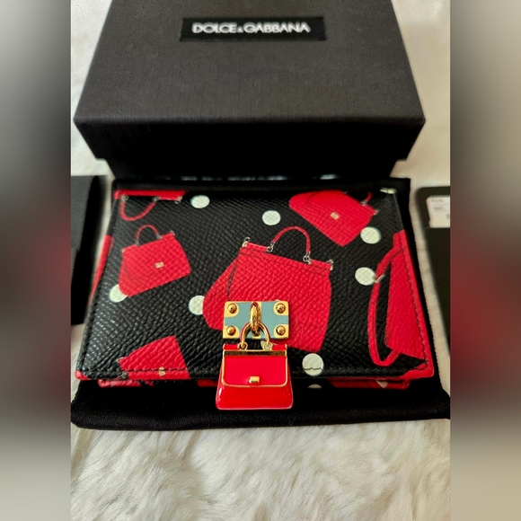 New-Dolce & Gabbana Dauphine Card Holder Wallet - Picture 3 of 16